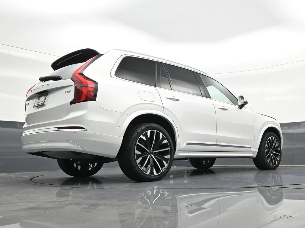 2025 Volvo XC90 Plug-In Hybrid Plus