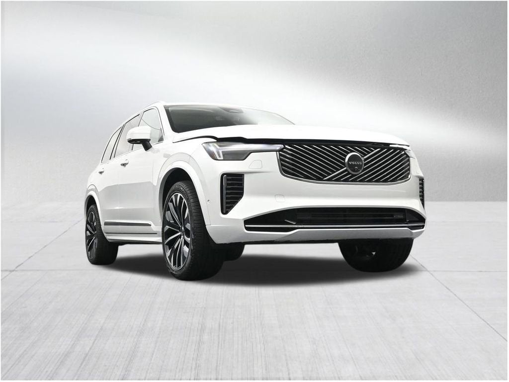 2025 Volvo XC90 Plug-In Hybrid Plus