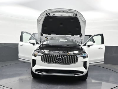 2025 Volvo XC90 Plug-In Hybrid Plus