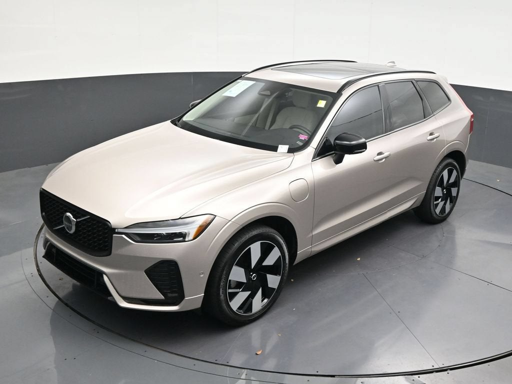 2025 Volvo XC60 Plug-In Hybrid Plus, T8 AWD Electric/Gasoline, Dark