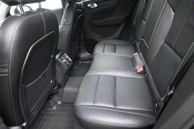 2023 Volvo XC40 B4 Core