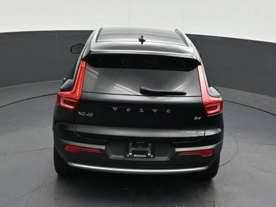 2023 Volvo XC40 B4 Core