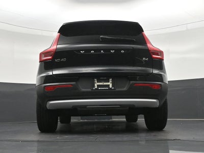 2023 Volvo XC40 B4 Core