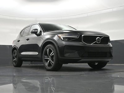 2023 Volvo XC40 B4 Core