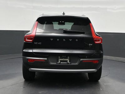 2023 Volvo XC40 B4 Core