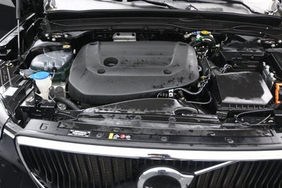 2023 Volvo XC40 Core