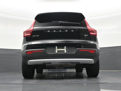 2023 Volvo XC40 Core