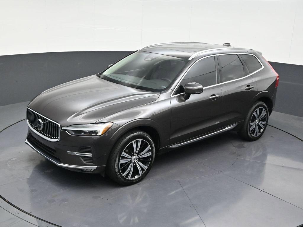 2023 Volvo XC60 Plus Bright Theme
