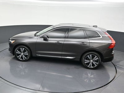 2023 Volvo XC60 Plus Bright Theme