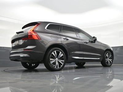 2023 Volvo XC60 Plus Bright Theme