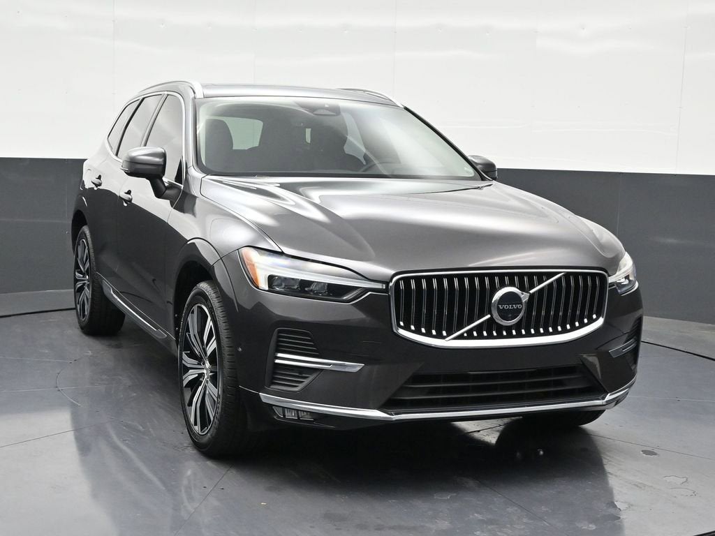 2023 Volvo XC60 Plus Bright Theme