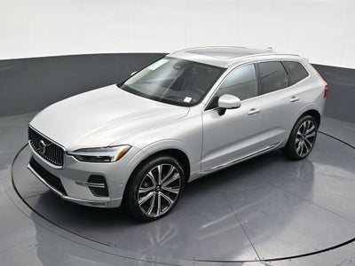 2023 Volvo XC60 Ultimate Bright Theme