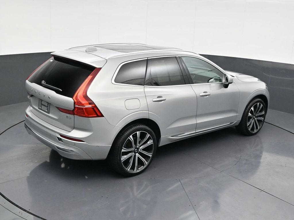 2023 Volvo XC60 Ultimate Bright Theme