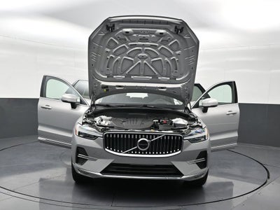 2023 Volvo XC60 Ultimate Bright Theme