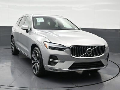 2023 Volvo XC60 Ultimate Bright Theme