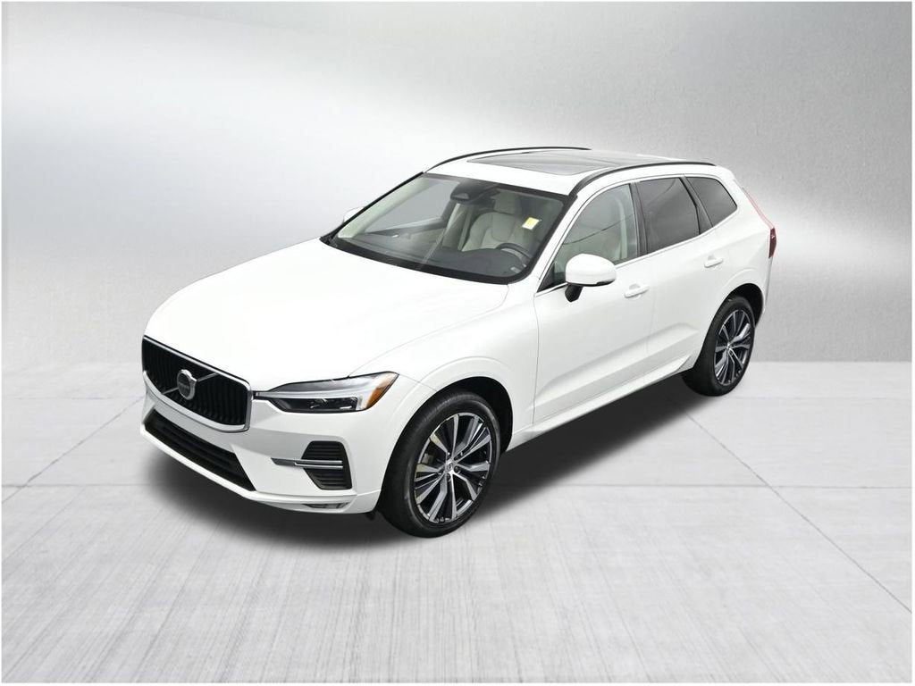 2022 Volvo XC60 Momentum