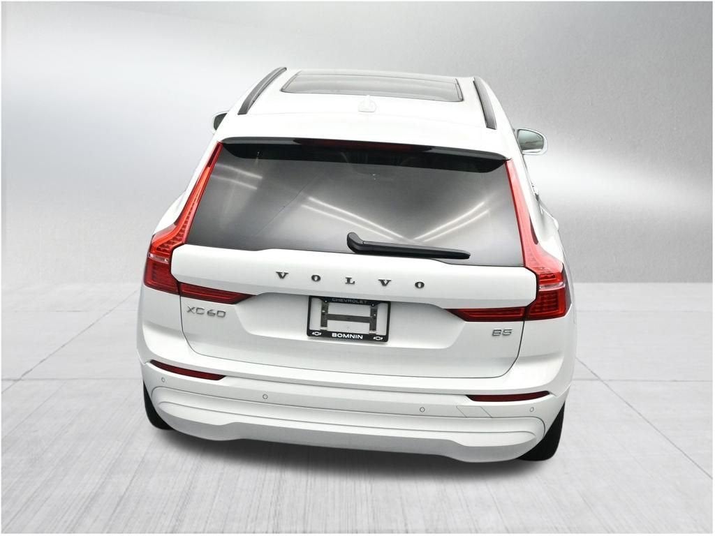 2022 Volvo XC60 Momentum