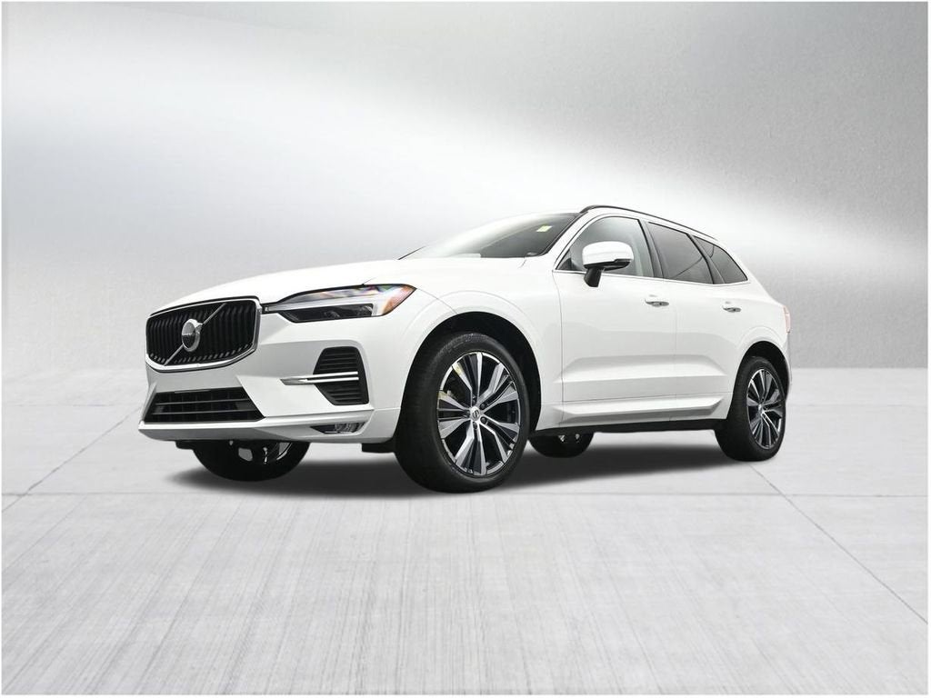 2022 Volvo XC60 Momentum