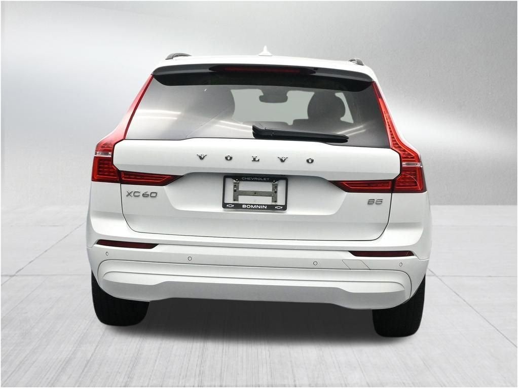 2022 Volvo XC60 Momentum