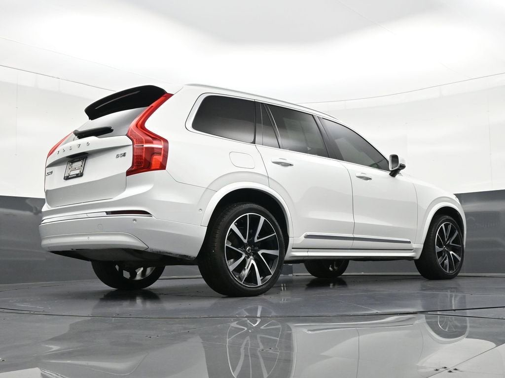 2024 Volvo XC90 Plus Bright Theme