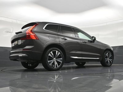 2023 Volvo XC60 Plus Bright Theme