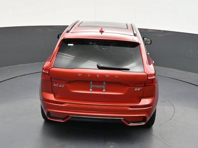 2024 Volvo XC60 B5 Core Dark Theme