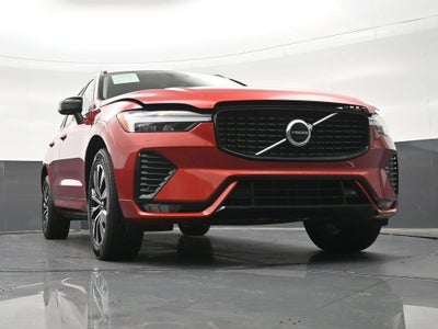 2024 Volvo XC60 B5 Core Dark Theme