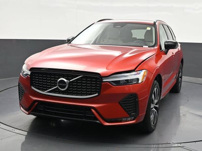 2024 Volvo XC60 B5 Core Dark Theme
