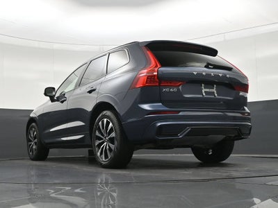 2024 Volvo XC60 Core Dark Theme