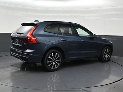 2024 Volvo XC60 Core Dark Theme
