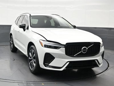 2024 Volvo XC60 B5 Core Dark Theme