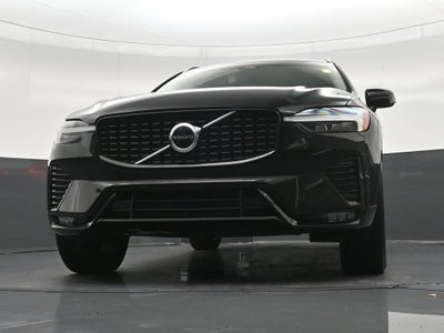 2024 Volvo XC60 B5 Core Dark Theme