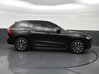 2024 Volvo XC60 B5 Core Dark Theme