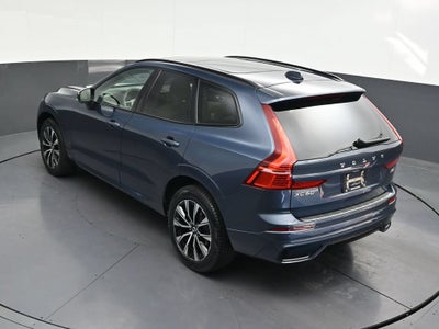 2024 Volvo XC60 B5 Core Dark Theme