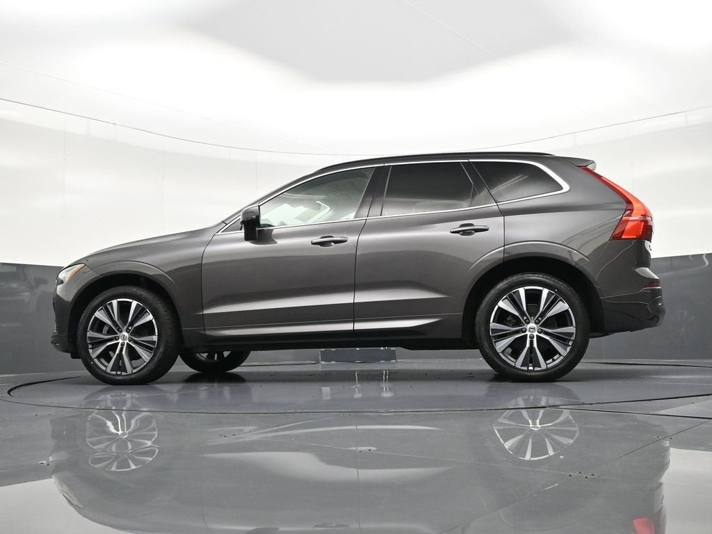 2022 Volvo XC60 Momentum