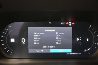2024 Volvo XC60 Core Dark Theme