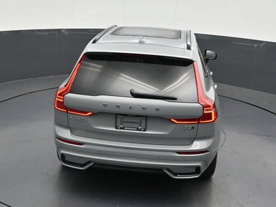 2024 Volvo XC60 Core Dark Theme
