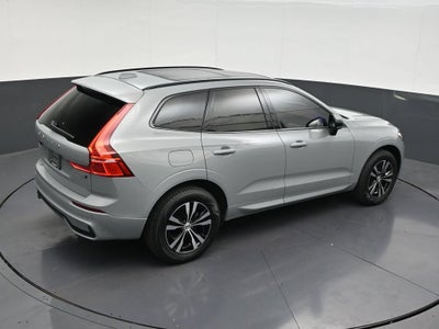 2024 Volvo XC60 Core Dark Theme