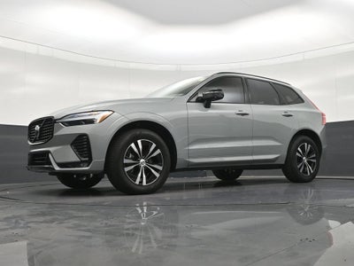 2024 Volvo XC60 Core Dark Theme