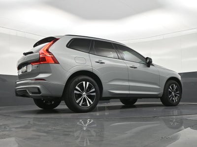 2024 Volvo XC60 Core Dark Theme