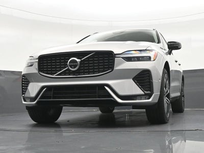 2024 Volvo XC60 B5 Plus Dark Theme