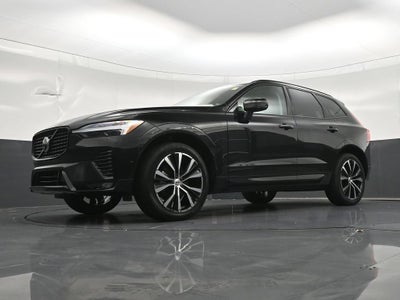 2024 Volvo XC60 Plus Dark Theme