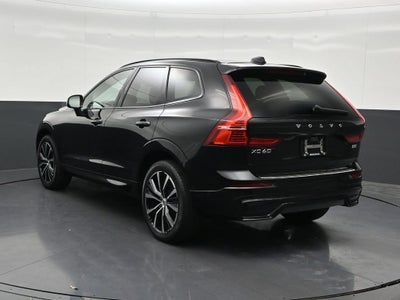 2024 Volvo XC60 Plus Dark Theme