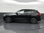 2024 Volvo XC60 Plus Dark Theme