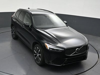 2024 Volvo XC60 Plus Dark Theme