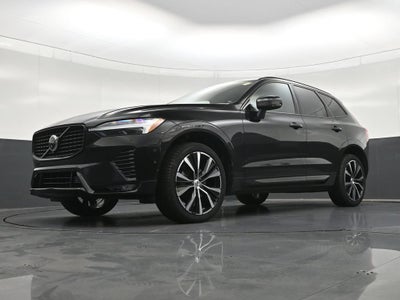 2024 Volvo XC60 Plus Dark Theme