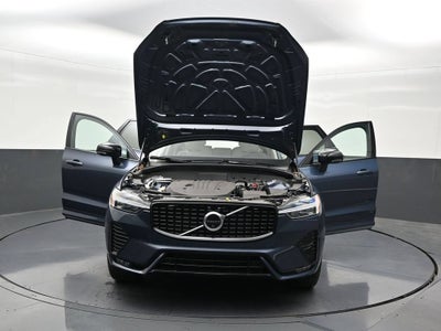 2024 Volvo XC60 B5 Plus Dark Theme