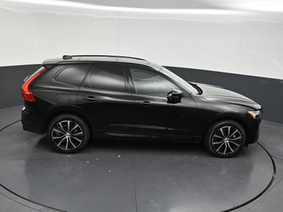 2024 Volvo XC60 B5 Plus Dark Theme