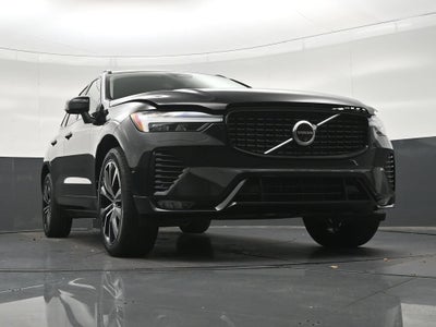 2024 Volvo XC60 B5 Plus Dark Theme