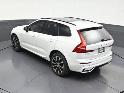 2024 Volvo XC60 B5 Plus Dark Theme